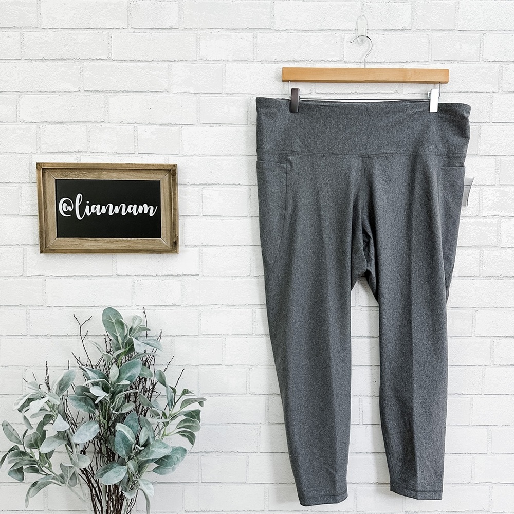 OLD NAVY Gray High-Rise 7/8 Ankle Powersoft Leggings - Picture 1 of 8